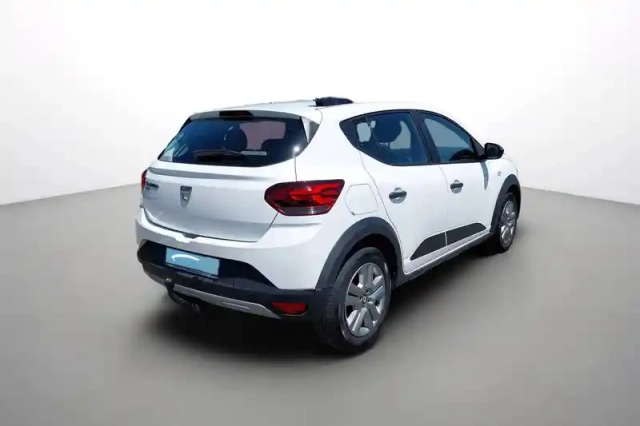 Dacia Sandero eco-g 100 — photo 6