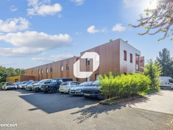 Bureau 307 m²