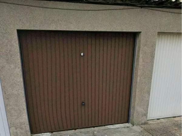 Loue garage fermé - les acres