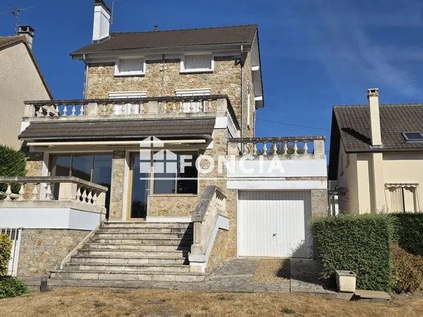 Charmante meulière familiale au coeur d'Arnouville