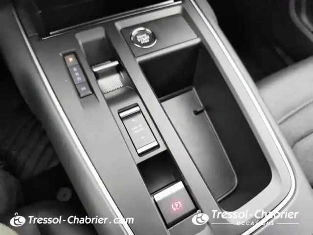 Citroën C5 Aircross hybride 136 e-dcs6 max — photo 24