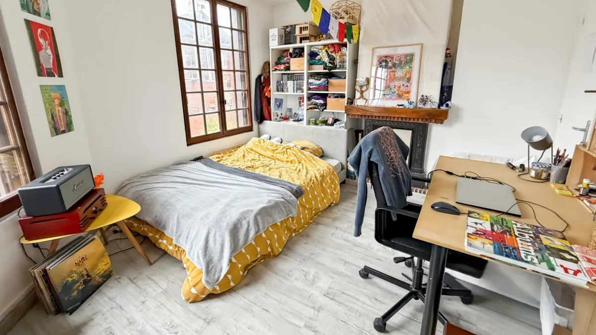 Photo 8