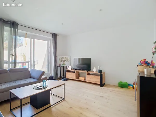 Maison 3 chambres jardin centre bourg