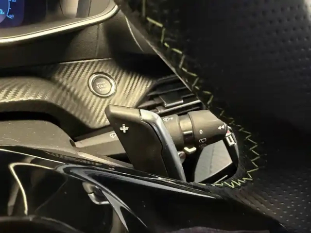 Peugeot 208 puretech 130 s&amp;s eat8 — photo 73