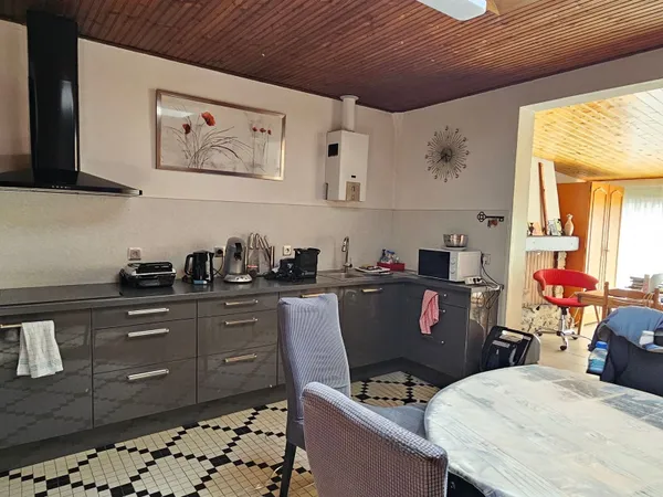 Maison 3 pièces 81 m²