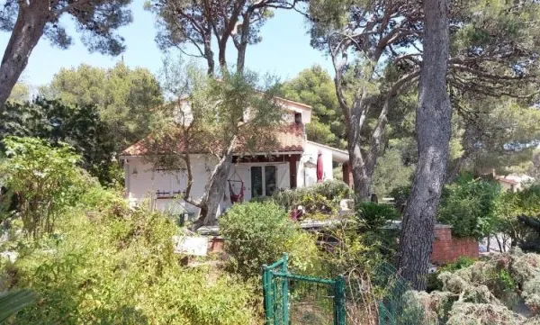 Espira-de-l'Agly - maison de caractère avec piscine - superbes v