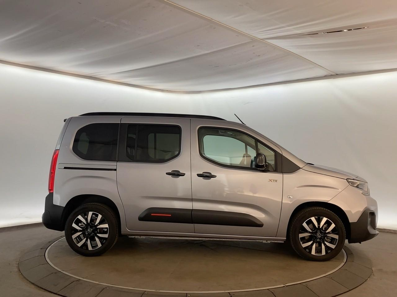 Citroën Berlingo diesel 100 ch m manuelle max — photo 4