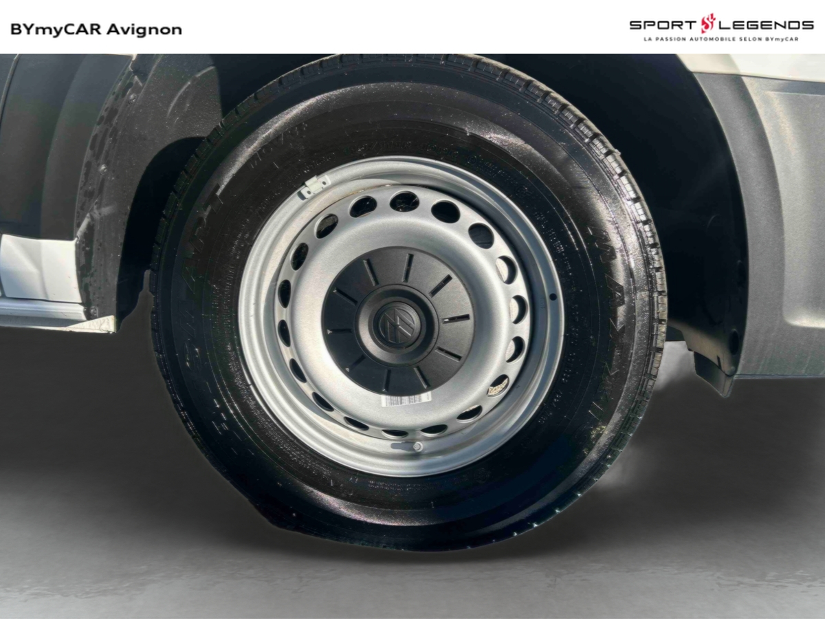 Volkswagen Utilitaires CRAFTER VAN 35 L3H3 2.0 TDI 140 CH — photo 14