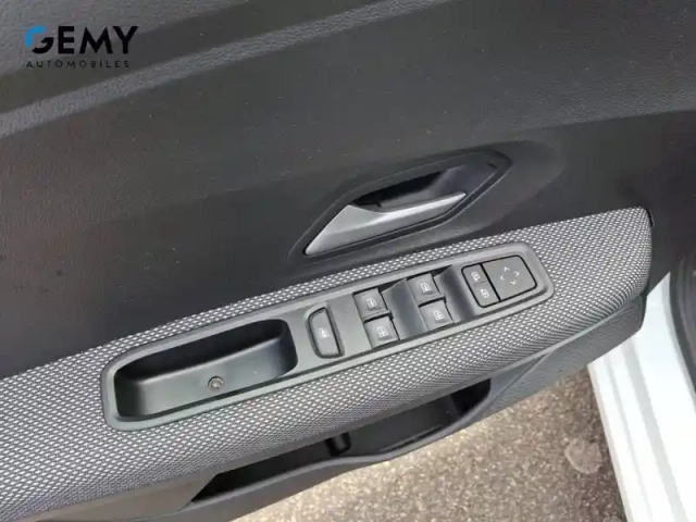 Dacia Sandero tce 90 cvt — photo 12