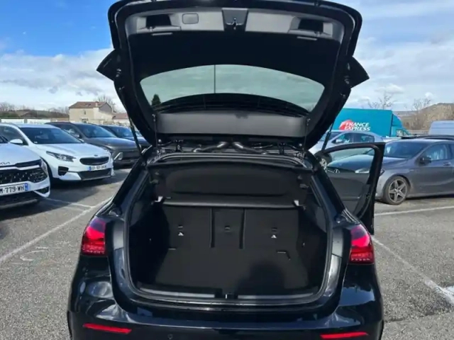 Mercedes Classe A 200 d amg line — photo 10