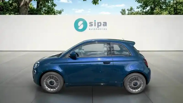 Fiat 500 e 95 ch — photo 2
