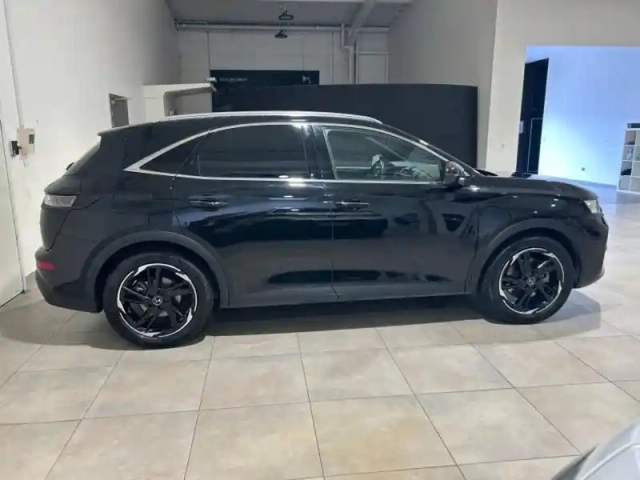 Ds Ds 7 crossback e-tense 4x4 300ch grand chic — photo 4