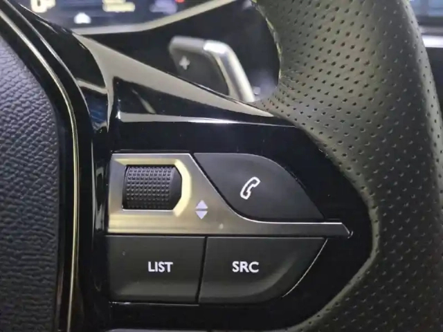Peugeot 208 hybrid 110 e-dcs6 — photo 125
