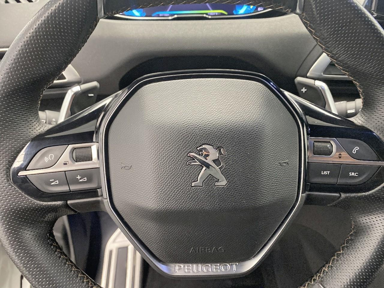 Peugeot 3008 hybrid 225 e-eat8 gt pack — photo 17