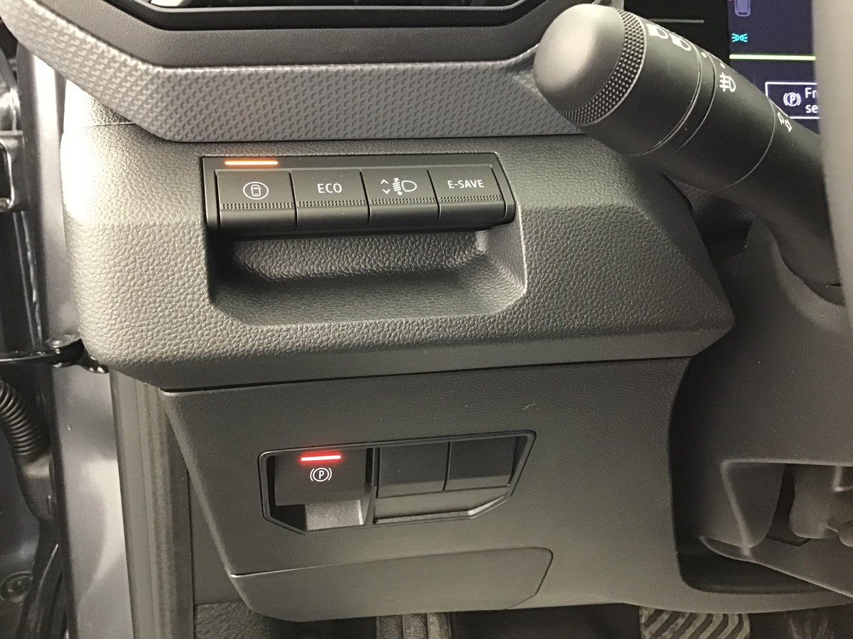 Dacia Duster — photo 25