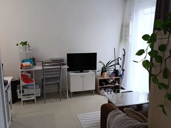Vend Studio très bon état