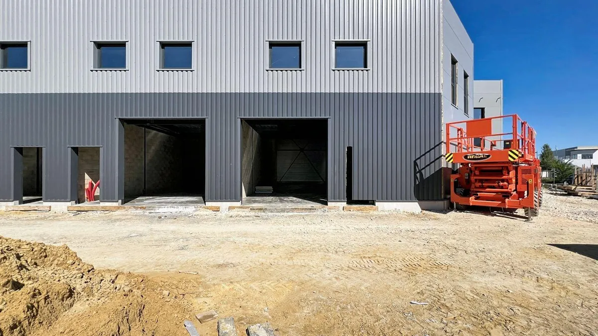 Photo 6