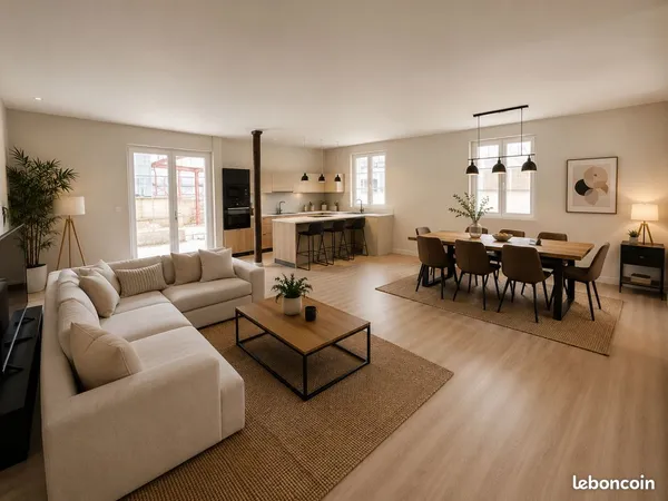 Appartement 87 m² entièrement rénové - Sans copropriété - Cave - Parking