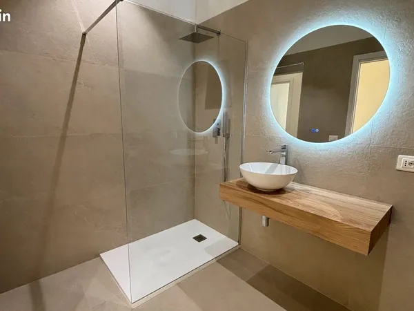 VENTIMIGLIA Centre - 3 pièces 68 m² rénové et meublé