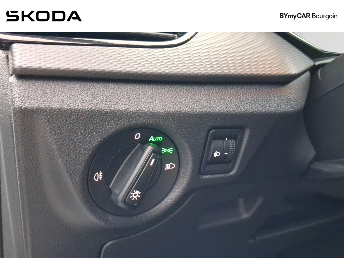 Skoda Kamiq 1.0 TSI 95 ch BVM5 — photo 21