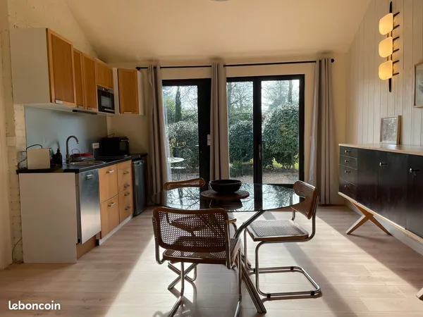 Maison meuble 50 m2 - cadre privilegie en bord de seine