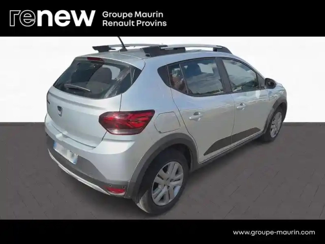 Dacia Sandero 1.0 tce 90ch stepway confort -22 — photo 5