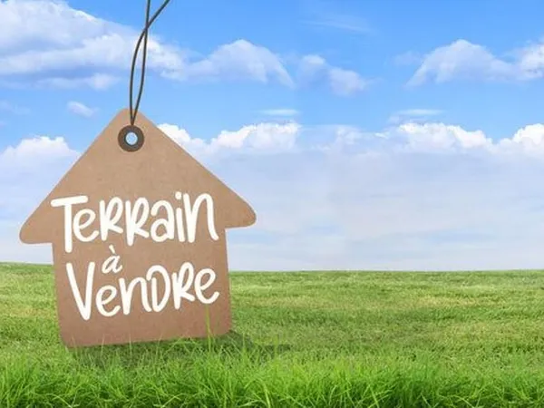Terrain 1019 m²