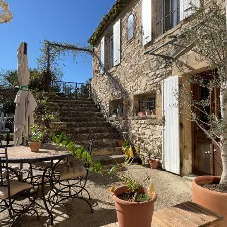 Maison mas pierre 130m2