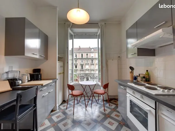 Appartement 1 pièce 37 m²