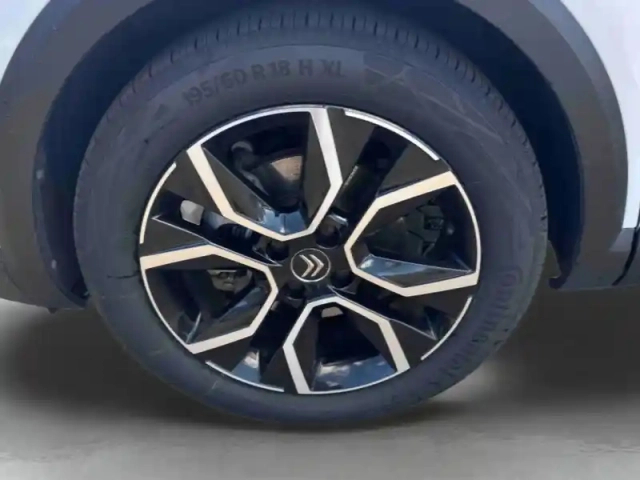 Citroën C4 moteur électrique 136ch (100 kw) shine automatique — photo 10