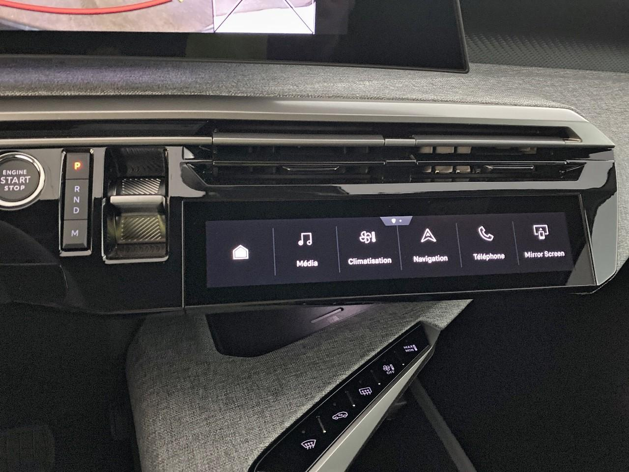 Peugeot 3008 hybrid 145 e-dcs6 allure business — photo 17