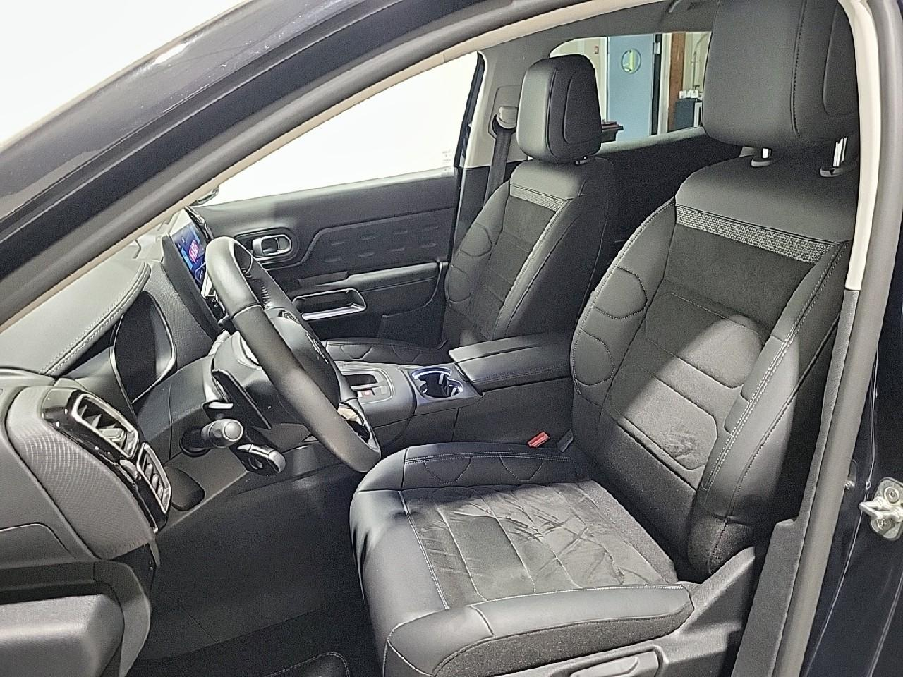 Citroën C5 Aircross hybride rechargeable 225 e-eat8 shine — photo 10