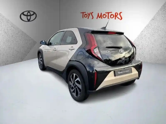 Toyota Aygo 1.0 vvt-i 72 design — photo 3