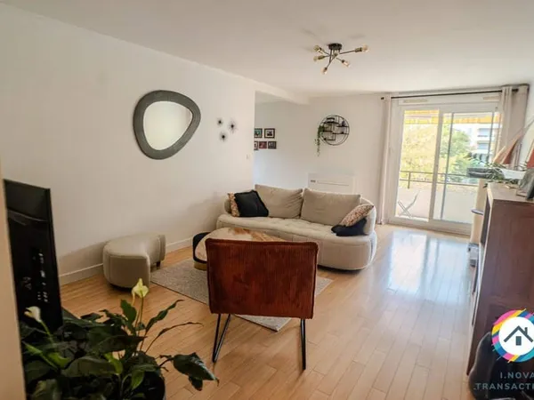 Appartement 4 pièces 100 m²