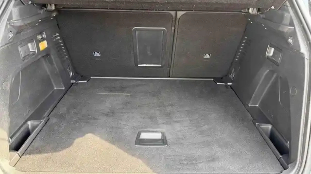 Peugeot 3008 puretech 130ch s&amp;s eat8 — photo 5