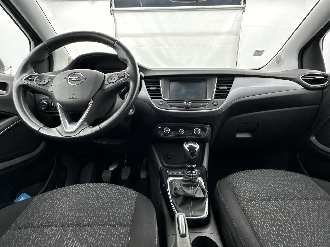 Opel Crossland 1.2 turbo 110 ch bvm6 edition — photo 12