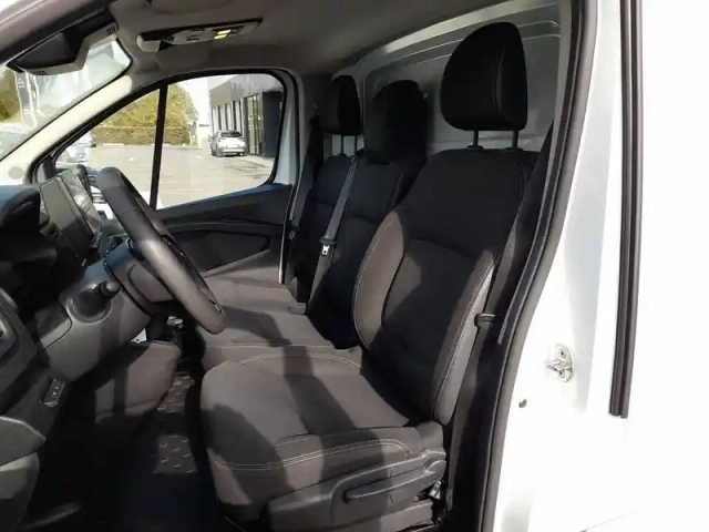 Renault Trafic fgn l1h1 2800 kg blue dci 130 — photo 9