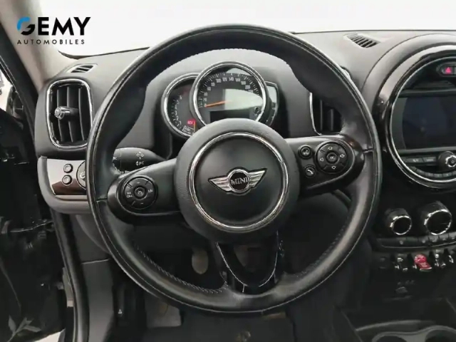 Mini Mini countryman 136 ch — photo 34