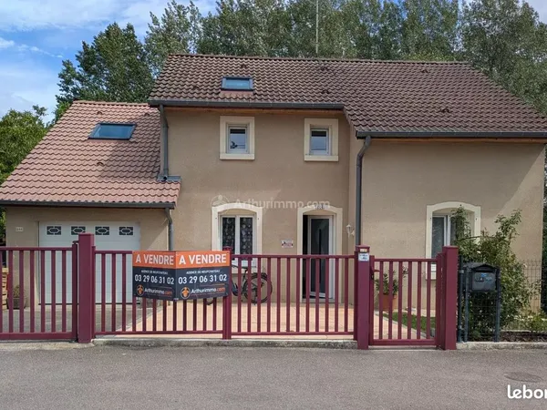 Maison 6 pièces 135 m²
