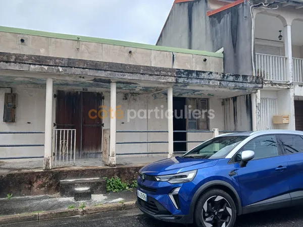 Maison à CAPESTERRE BELLE EAU