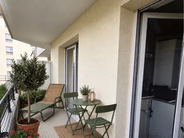 Appartement T3 68 m² avec balcon, parking et cave - Particulier à particulier⁠