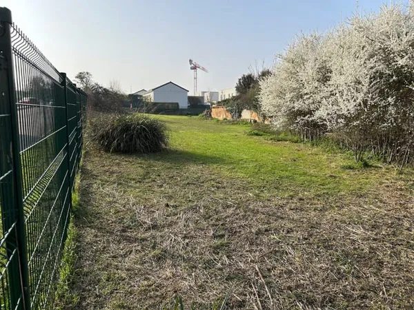 Terrain 530 m²