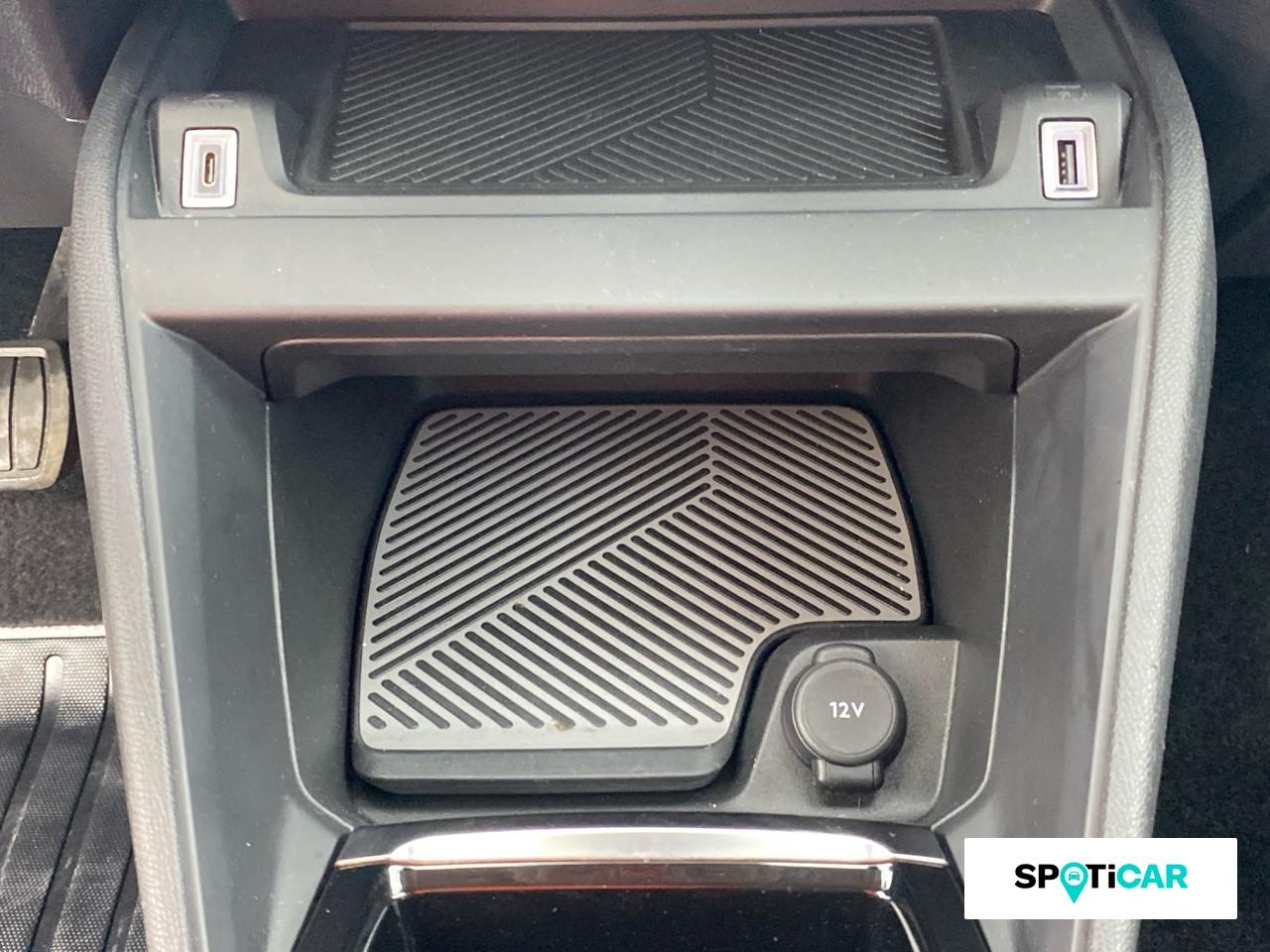 Citroën C4 puretech 130ch s&s feel pack eat8 — photo 16
