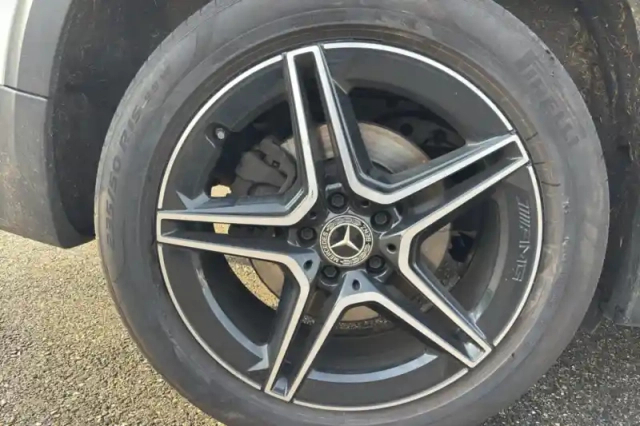 Mercedes Glb 220 d 8g-dct 4matic — photo 12