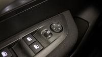 Peugeot 208 1.2 PureTech 75ch S&S Like — photo 29
