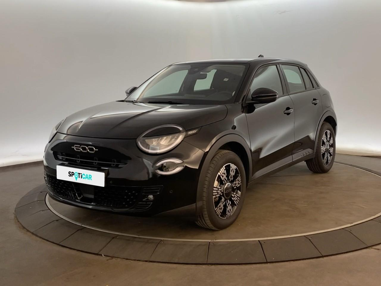 Fiat 600 t-gen 3 1.2 hybrid 145ch edct6 pop — photo 1