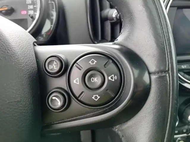 Mini Countryman cooper 136ch classic bva7 — photo 12