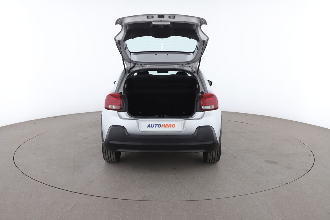 Citroen C3 1.2 PureTech Shine EAT6 — photo 15