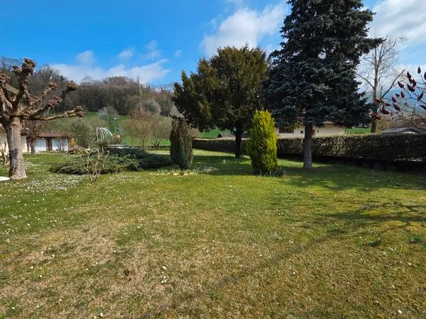 Terrain plat 950m libre constructeur