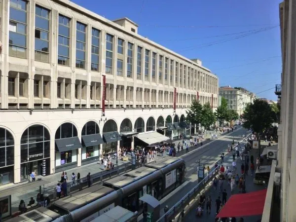Plein  Centre  Nice